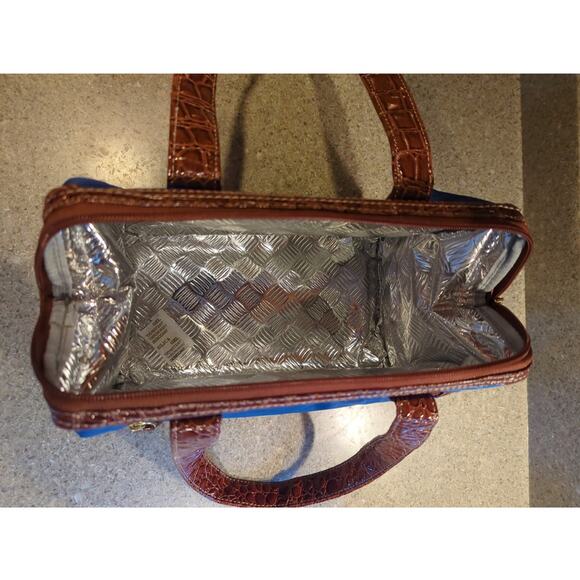 Samantha Brown Insulated Lunch Tote Blue Faux Croc Trim Bento Storage 8x12x7 NWT - Picture 5 of 9